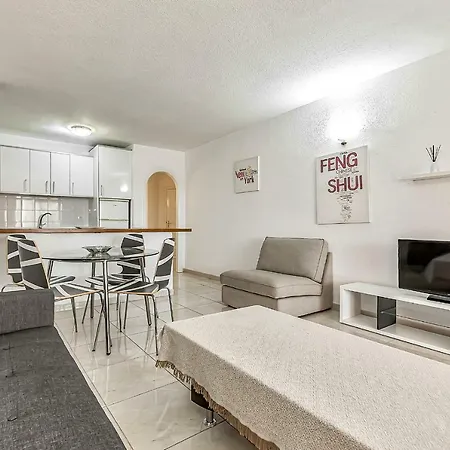 San Marino One Bedroom Апартаменты *